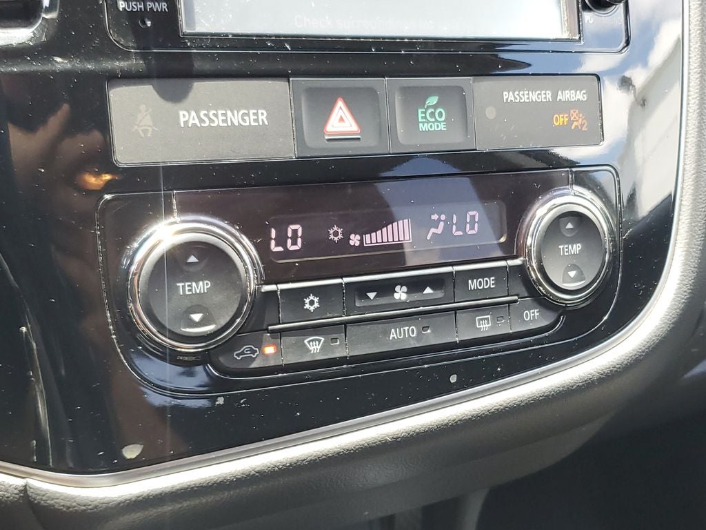 2018 Mitsubishi Outlander ES