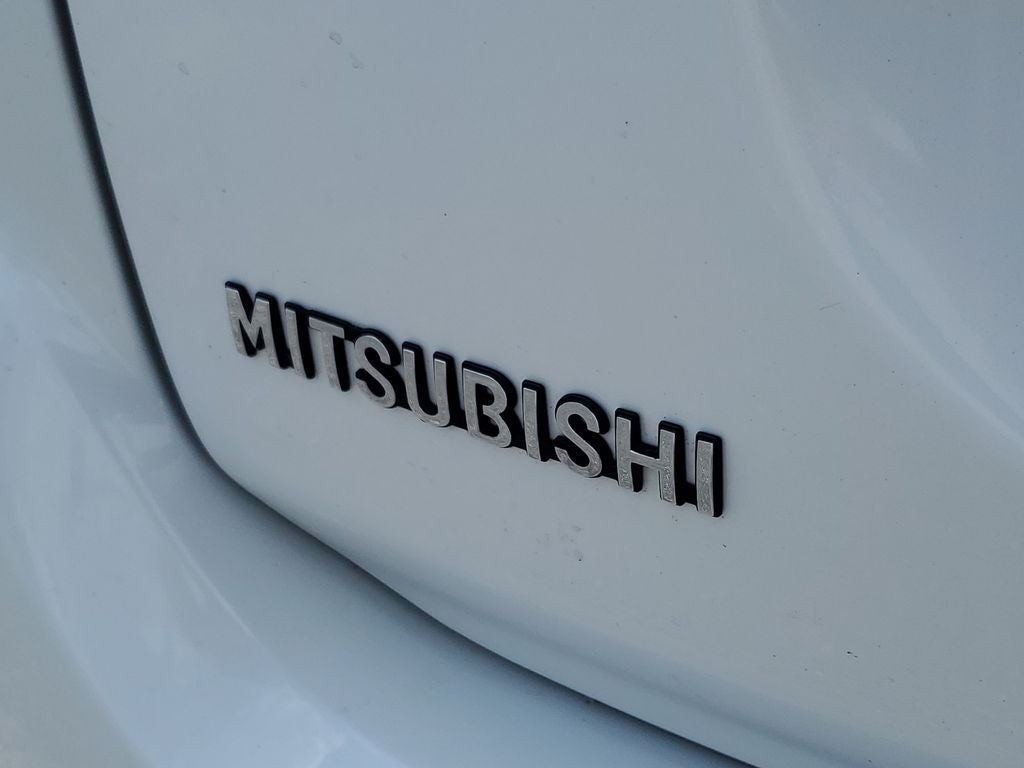 2018 Mitsubishi Outlander ES