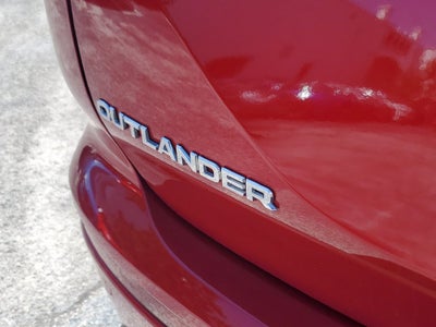 2023 Mitsubishi Outlander SE Black Edition