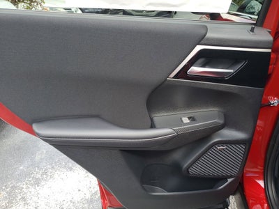 2026 Mitsubishi Outlander ES