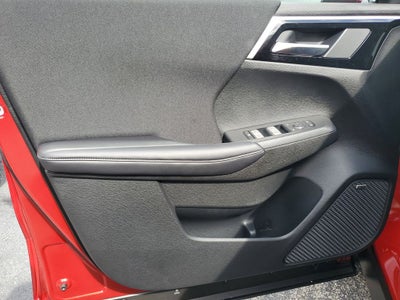 2026 Mitsubishi Outlander ES