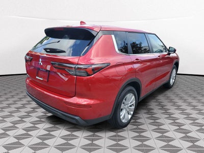 2026 Mitsubishi Outlander ES