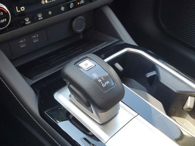 2026 Mitsubishi Outlander ES