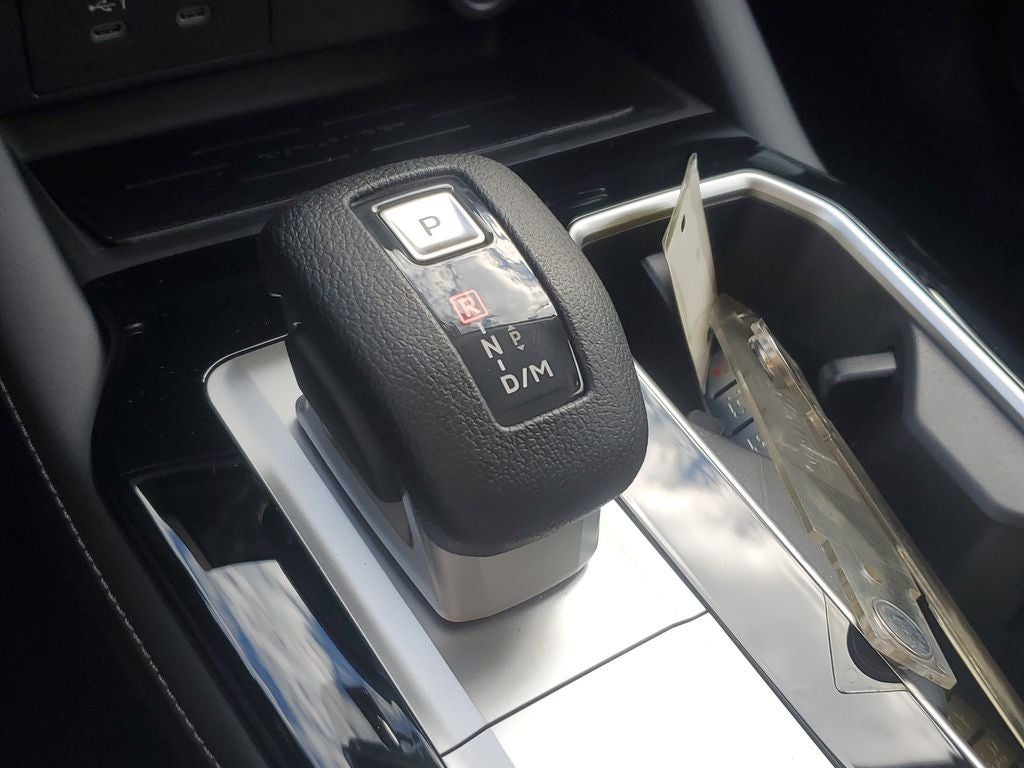 2026 Mitsubishi Outlander ES
