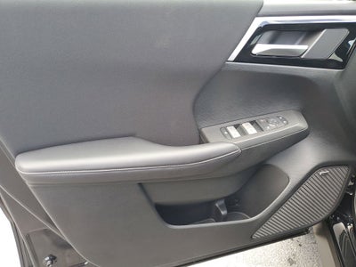 2026 Mitsubishi Outlander ES