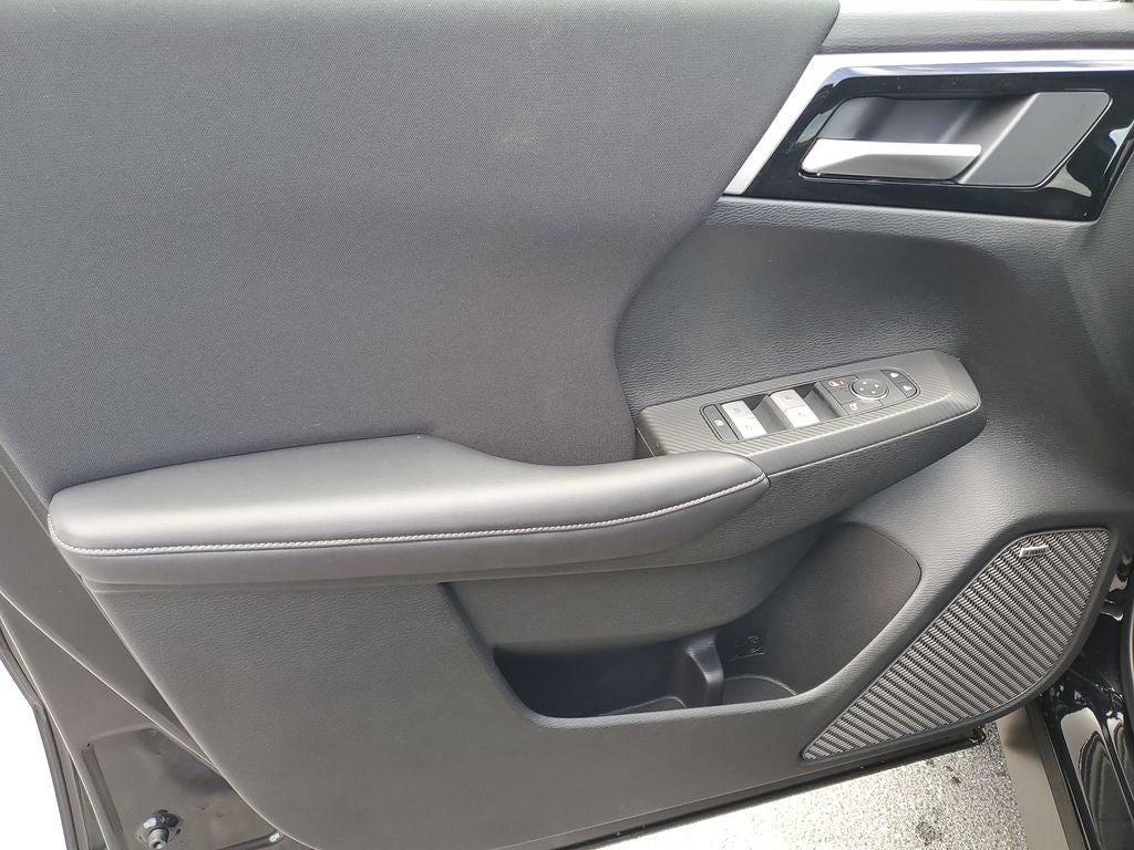 2026 Mitsubishi Outlander ES
