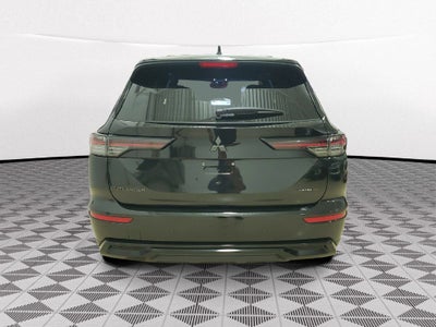 2026 Mitsubishi Outlander LE