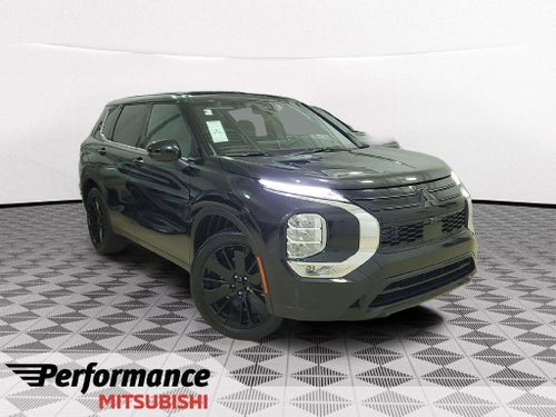 2026 Mitsubishi Outlander LE