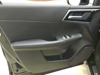 2026 Mitsubishi Outlander LE