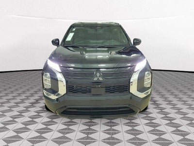 2026 Mitsubishi Outlander LE
