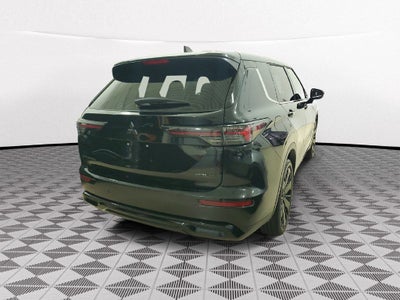 2026 Mitsubishi Outlander LE