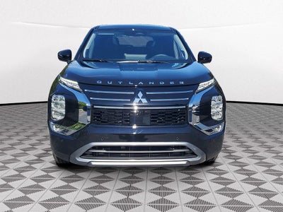 2026 Mitsubishi Outlander SE