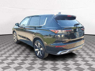 2026 Mitsubishi Outlander SE