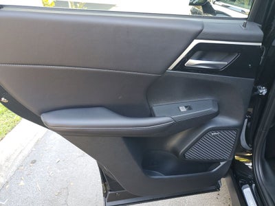 2026 Mitsubishi Outlander PHEV SE