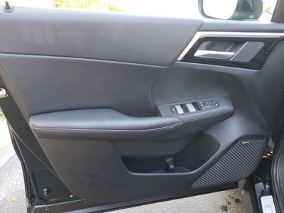 2026 Mitsubishi Outlander PHEV SE