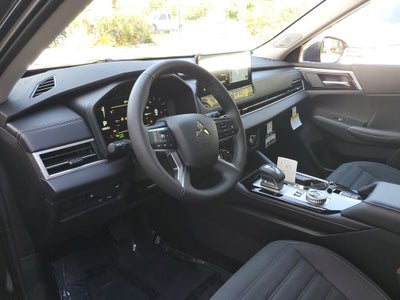 2026 Mitsubishi Outlander PHEV SE