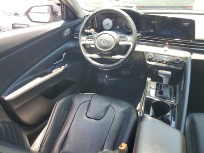 2022 Hyundai Elantra Limited
