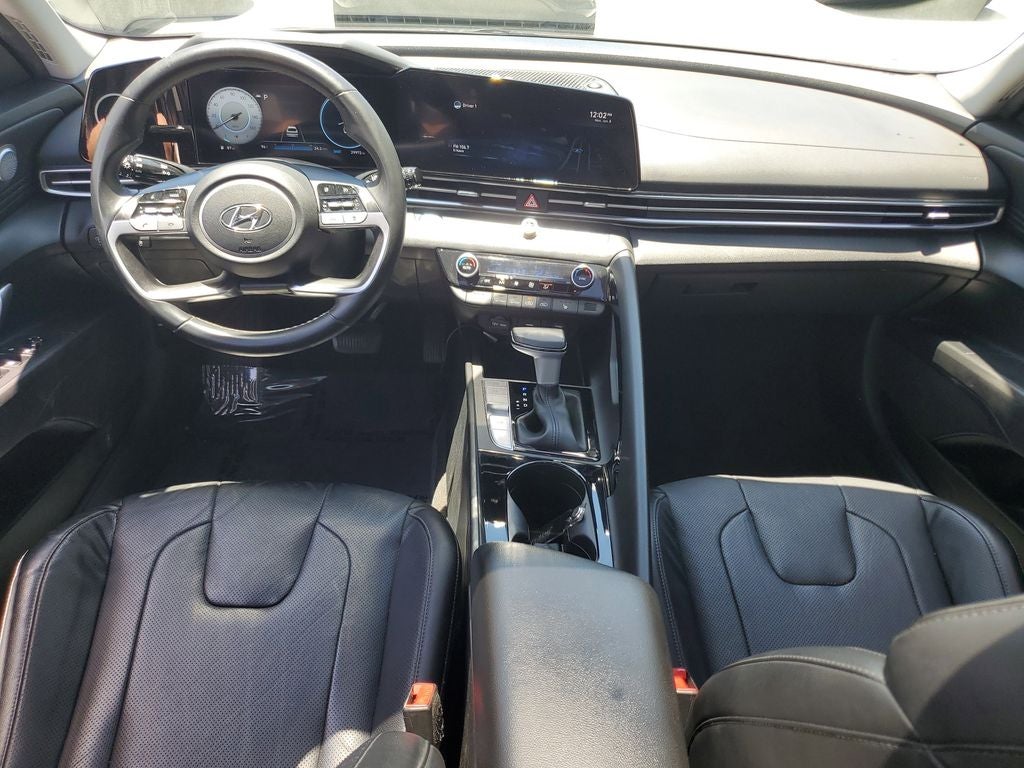 2022 Hyundai Elantra Limited