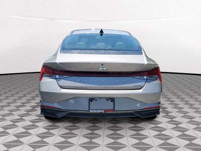 2022 Hyundai Elantra Limited
