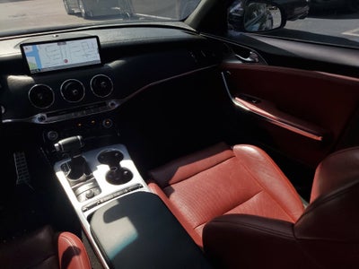 2022 Kia Stinger GT1