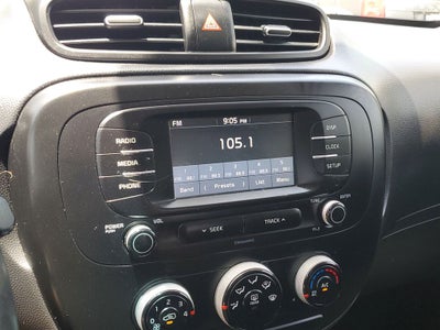 2017 Kia Soul Base