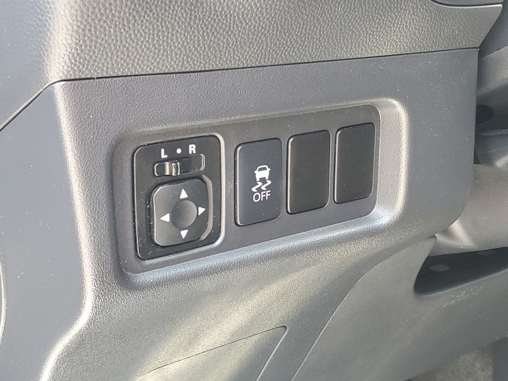 2018 Mitsubishi Mirage ES