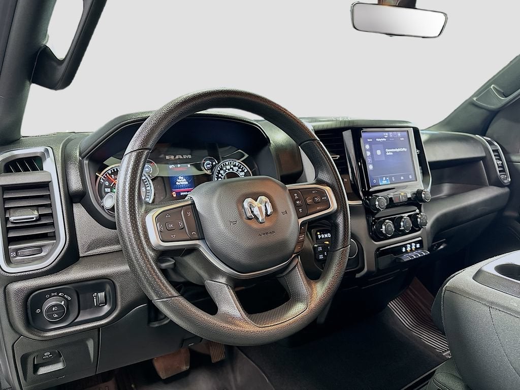 2025 RAM 1500 Big Horn Crew Cab 4x4 5'7" Box