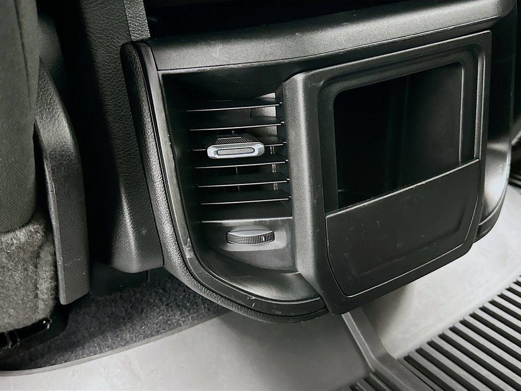 2025 RAM 1500 Big Horn Crew Cab 4x4 5'7" Box