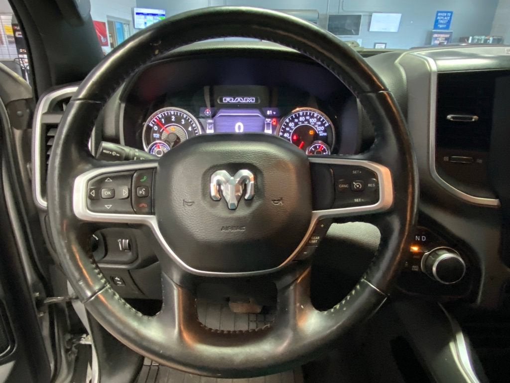 2020 RAM 1500 Big Horn Crew Cab 4x4 5'7" Box