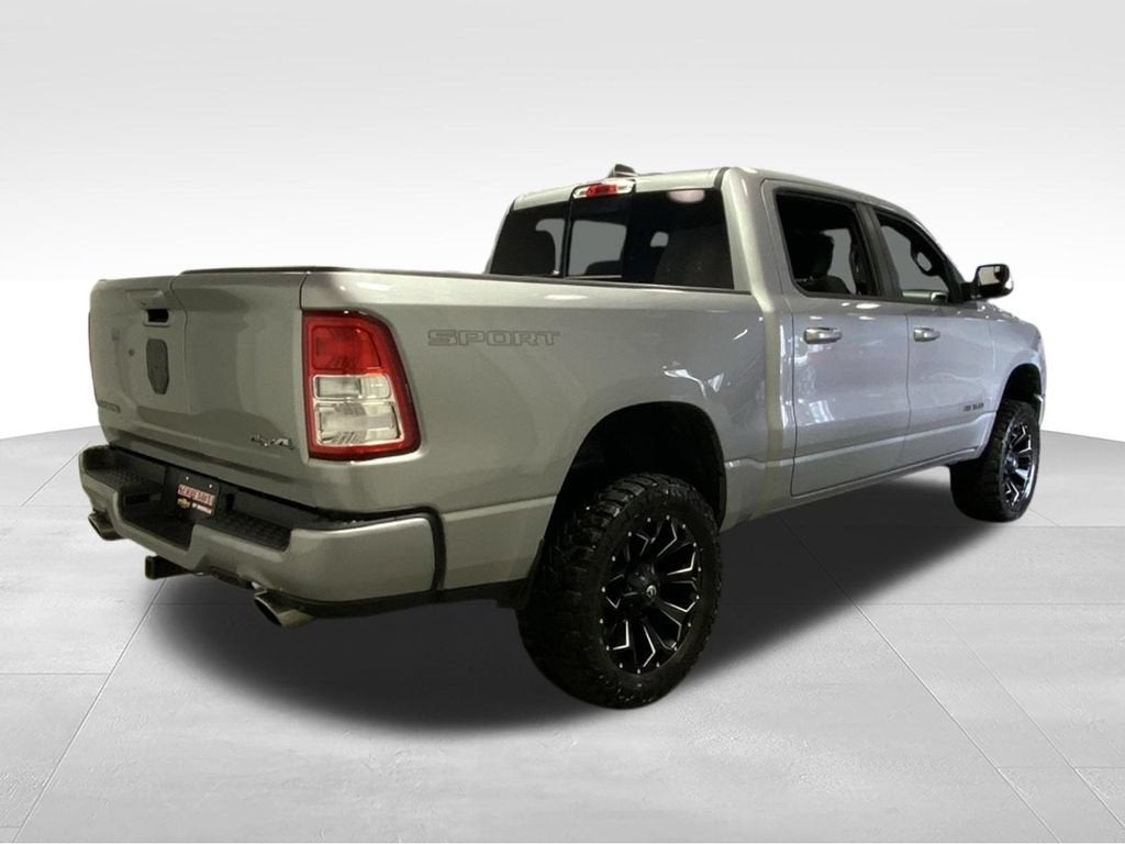 2020 RAM 1500 Big Horn Crew Cab 4x4 5'7" Box