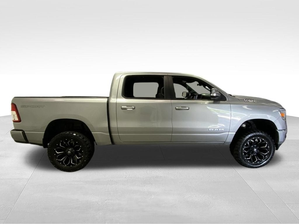 2020 RAM 1500 Big Horn Crew Cab 4x4 5'7" Box