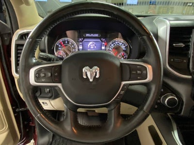 2021 RAM 1500 Big Horn Crew Cab 4x4 5'7" Box