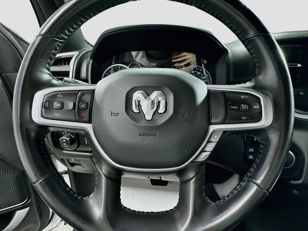 2022 RAM 1500 Big Horn Crew Cab 4x4 6'4" Box