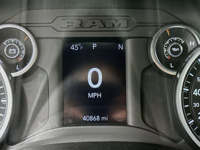 2022 RAM 1500 Big Horn Crew Cab 4x4 6'4" Box
