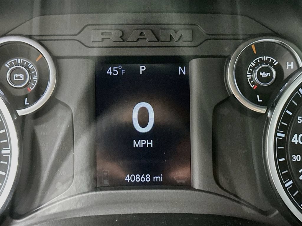2022 RAM 1500 Big Horn Crew Cab 4x4 6'4" Box