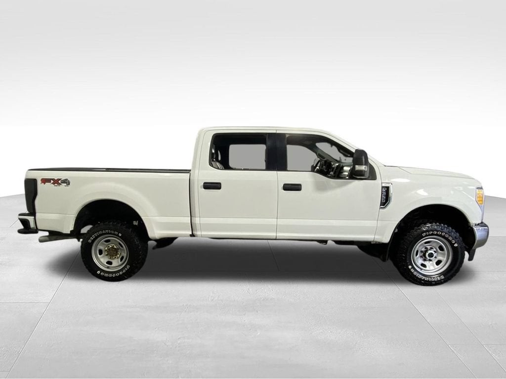 2018 Ford Super Duty F-350 SRW XL