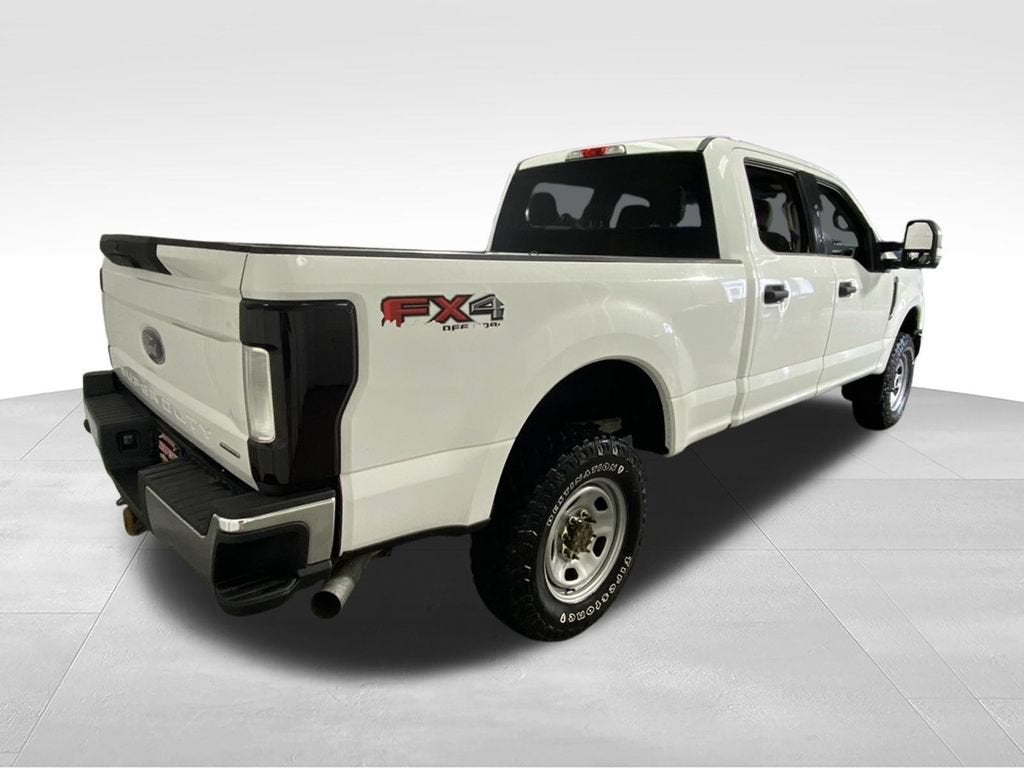 2018 Ford Super Duty F-350 SRW XL