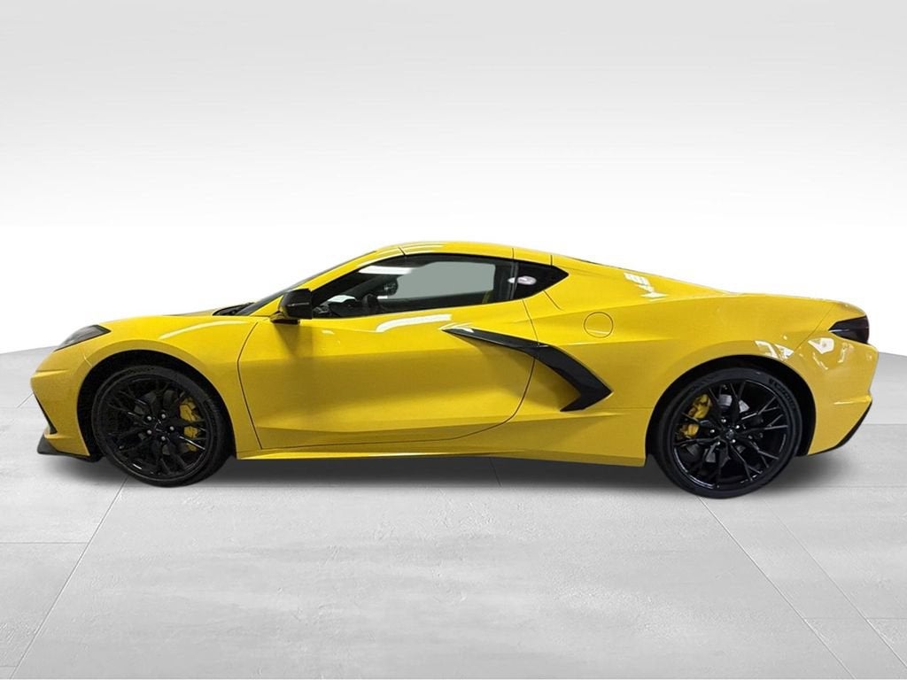 2027 Chevrolet Corvette Stingray 2LT