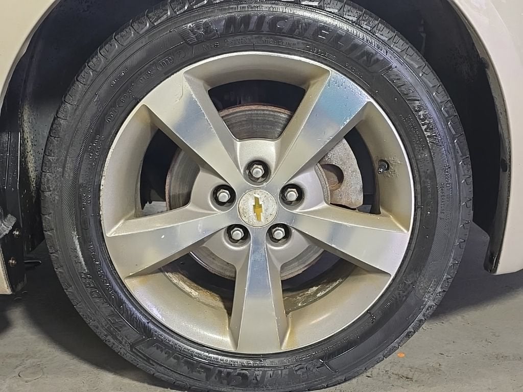 2011 Chevrolet Malibu LT w/1LT