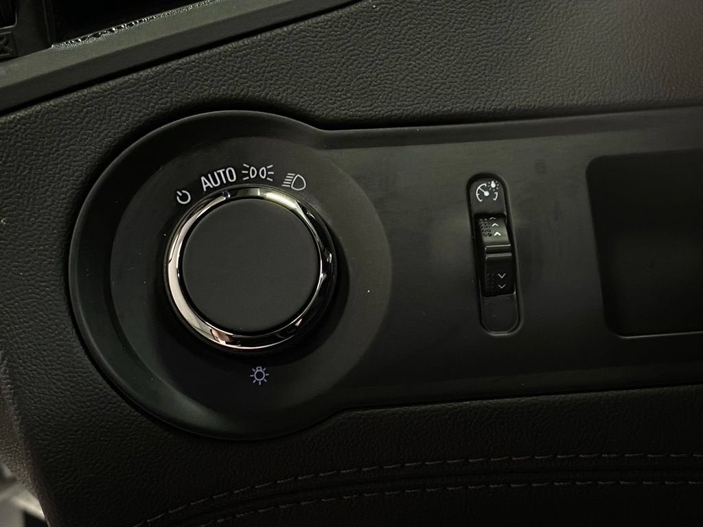 2016 Buick LaCrosse Base