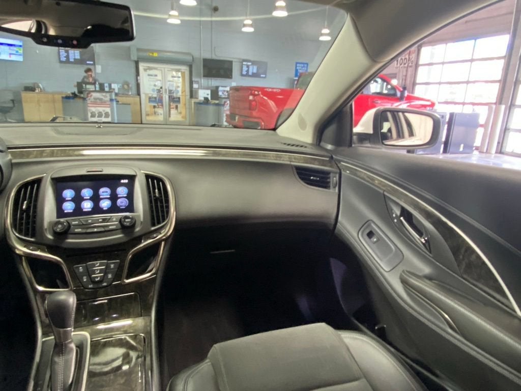 2016 Buick LaCrosse Base