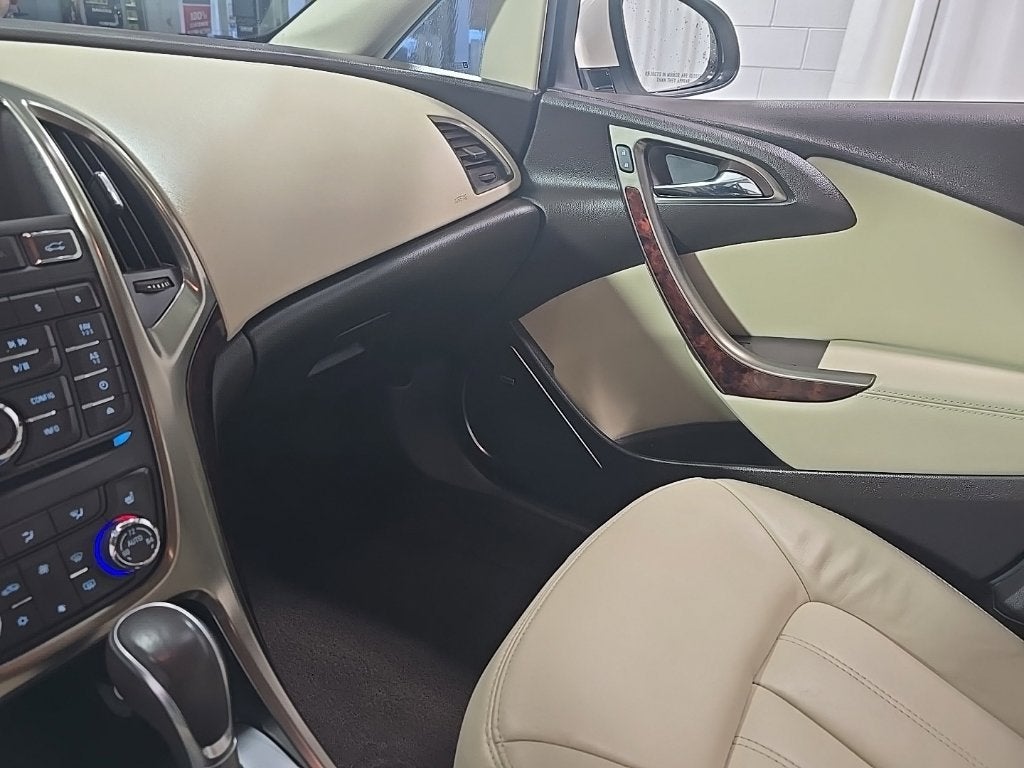 2014 Buick Verano Leather Group
