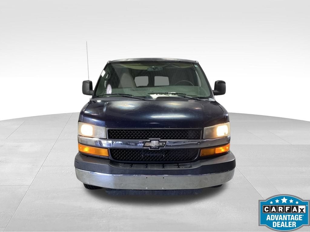 2010 Chevrolet Express Passenger 3500 LT