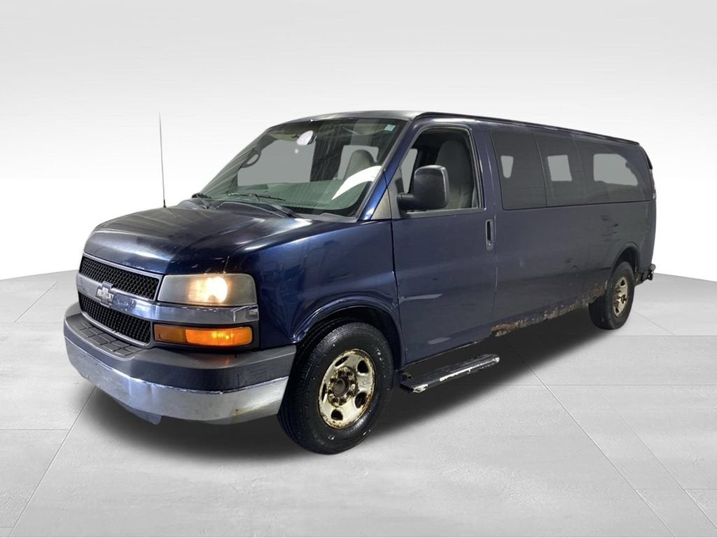 2010 Chevrolet Express Passenger 3500 LT