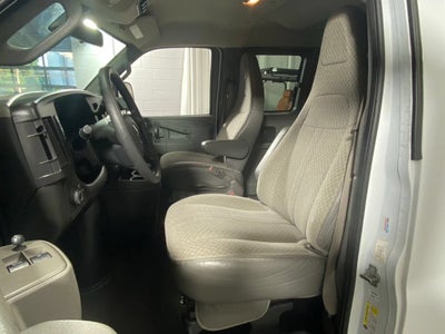 2019 Chevrolet Express Passenger 3500 LT