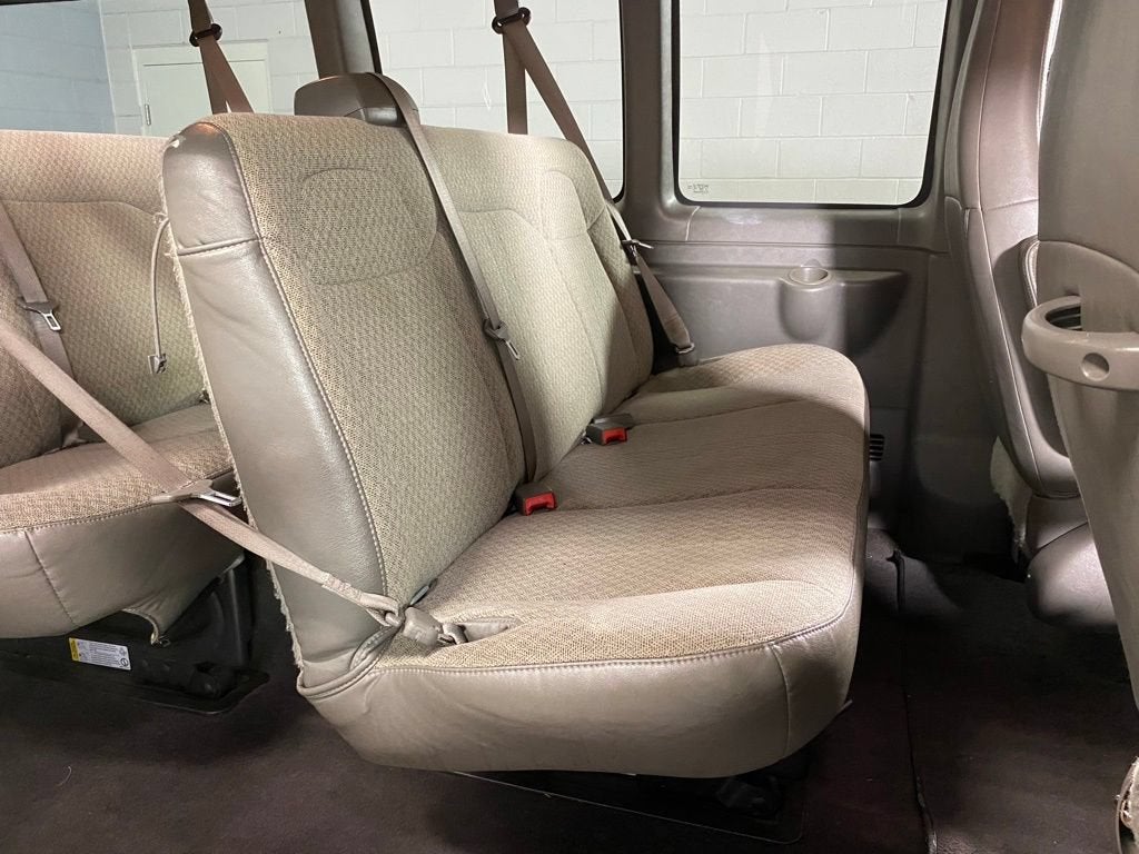 2019 Chevrolet Express Passenger 3500 LT