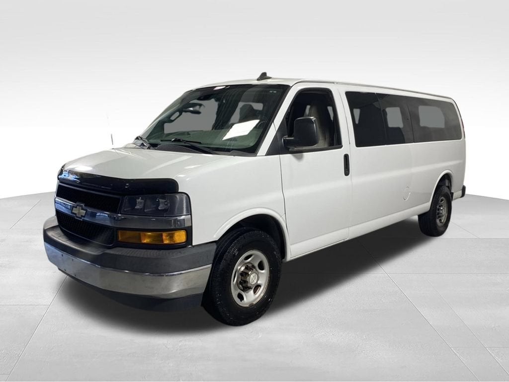2019 Chevrolet Express Passenger 3500 LT