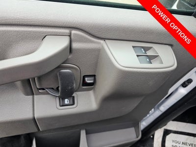 2025 Chevrolet Express Cutaway 3500 1WT