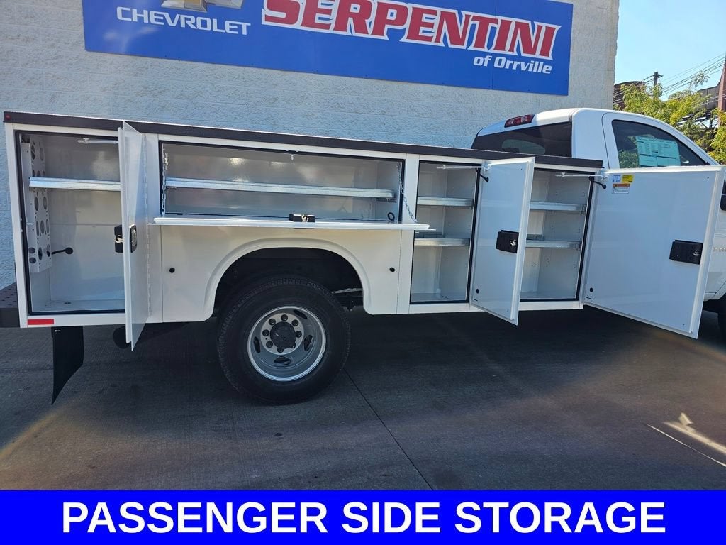 2025 Chevrolet Silverado 3500 HD Chassis Cab Work Truck