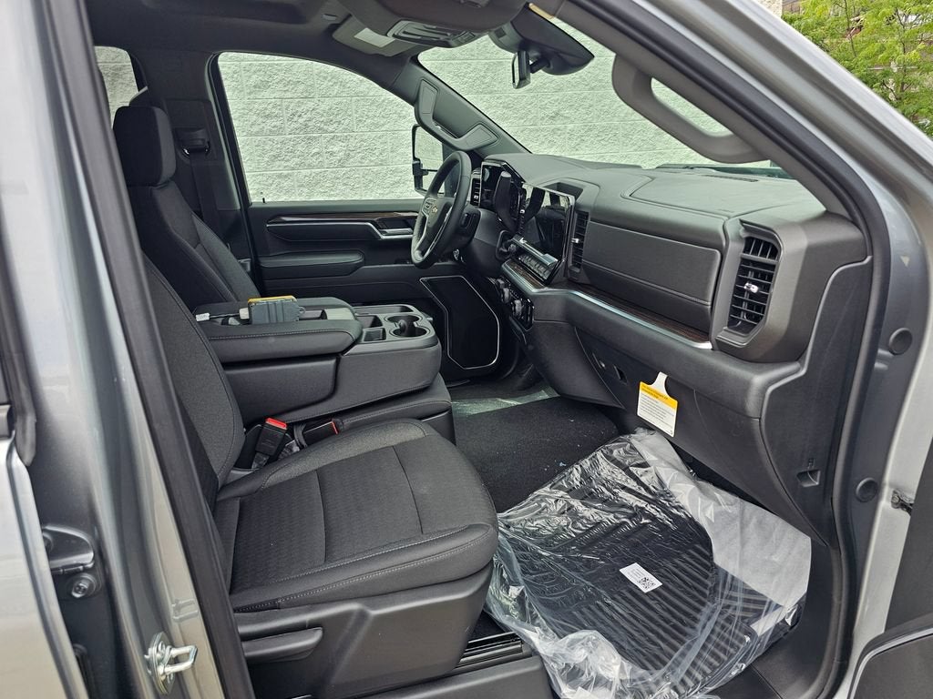 2026 Chevrolet Silverado 3500 HD Chassis Cab LT